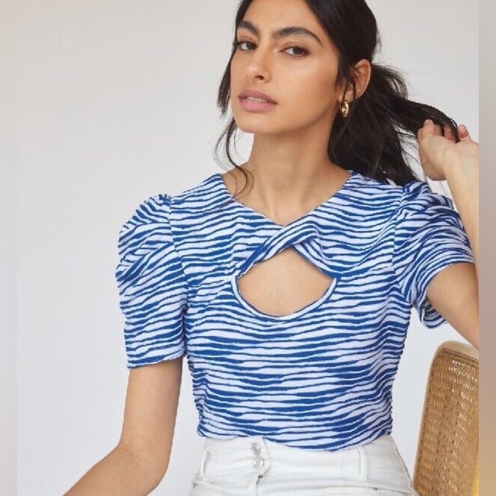 Maeve Anthropologie Puff Short Sleeve Cutout Top Blue/White Cropped Size Small